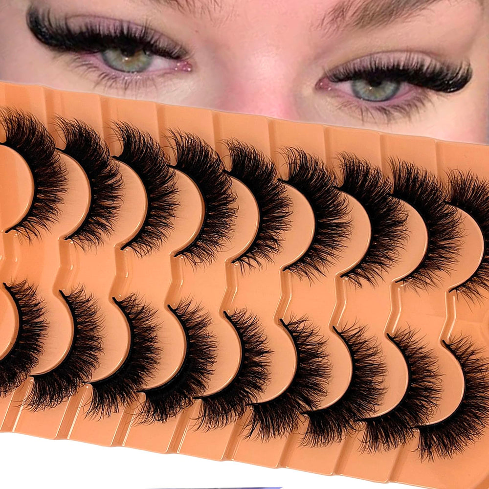 VOCOAK Cat Eye Lashes wispy strip for natural fullness and definition.
