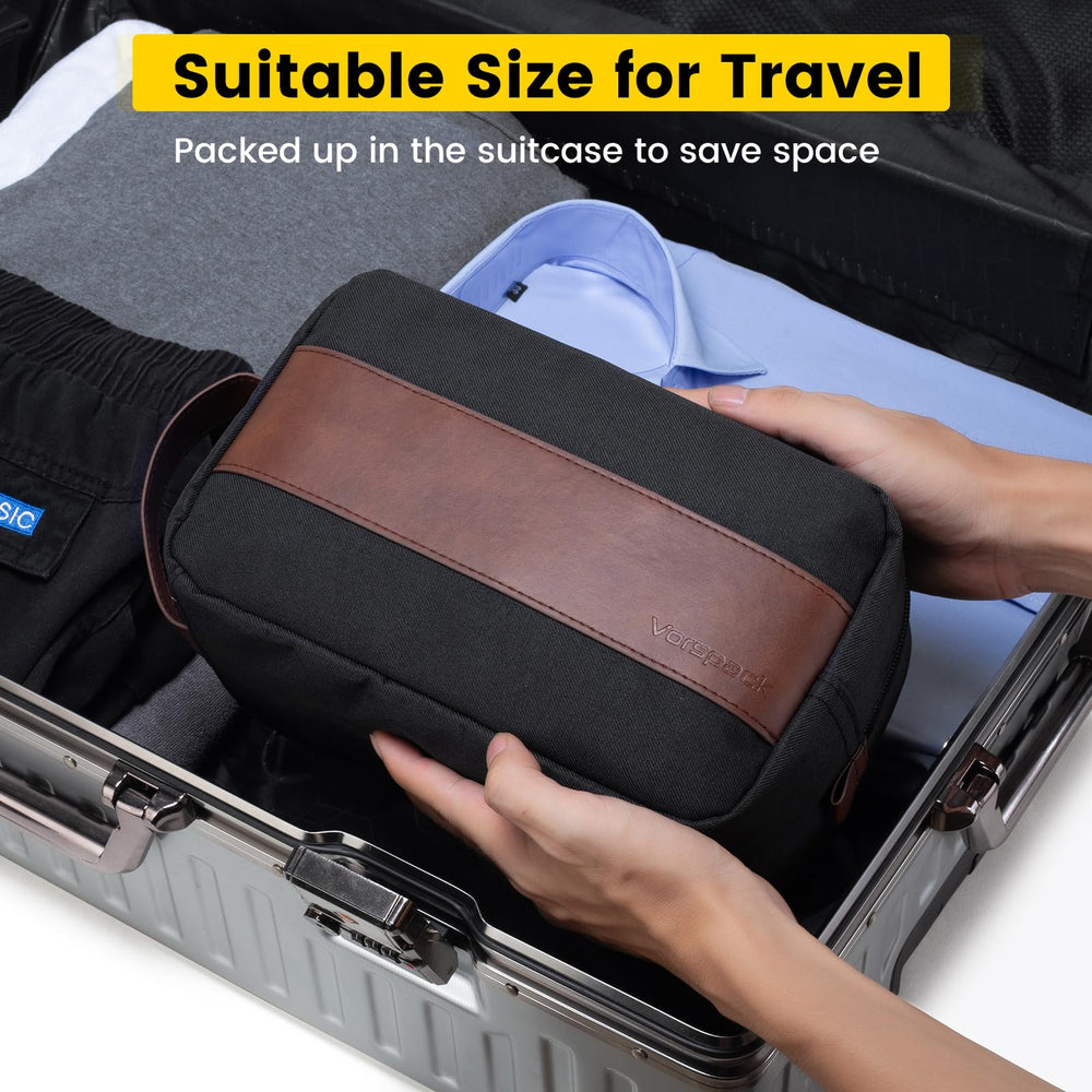 Vorspack multifunctional bag suitable as shower kit or cosmetics.