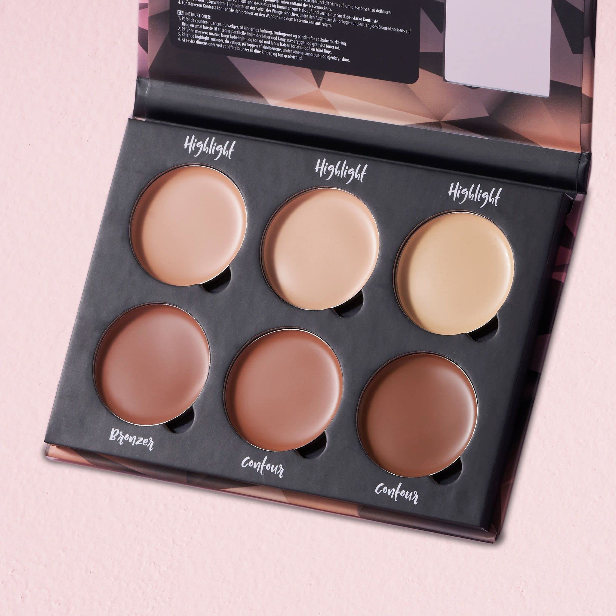 W7 Lift & Sculpt: libre de crueldad y aprobado por PETA para maquillaje responsable.