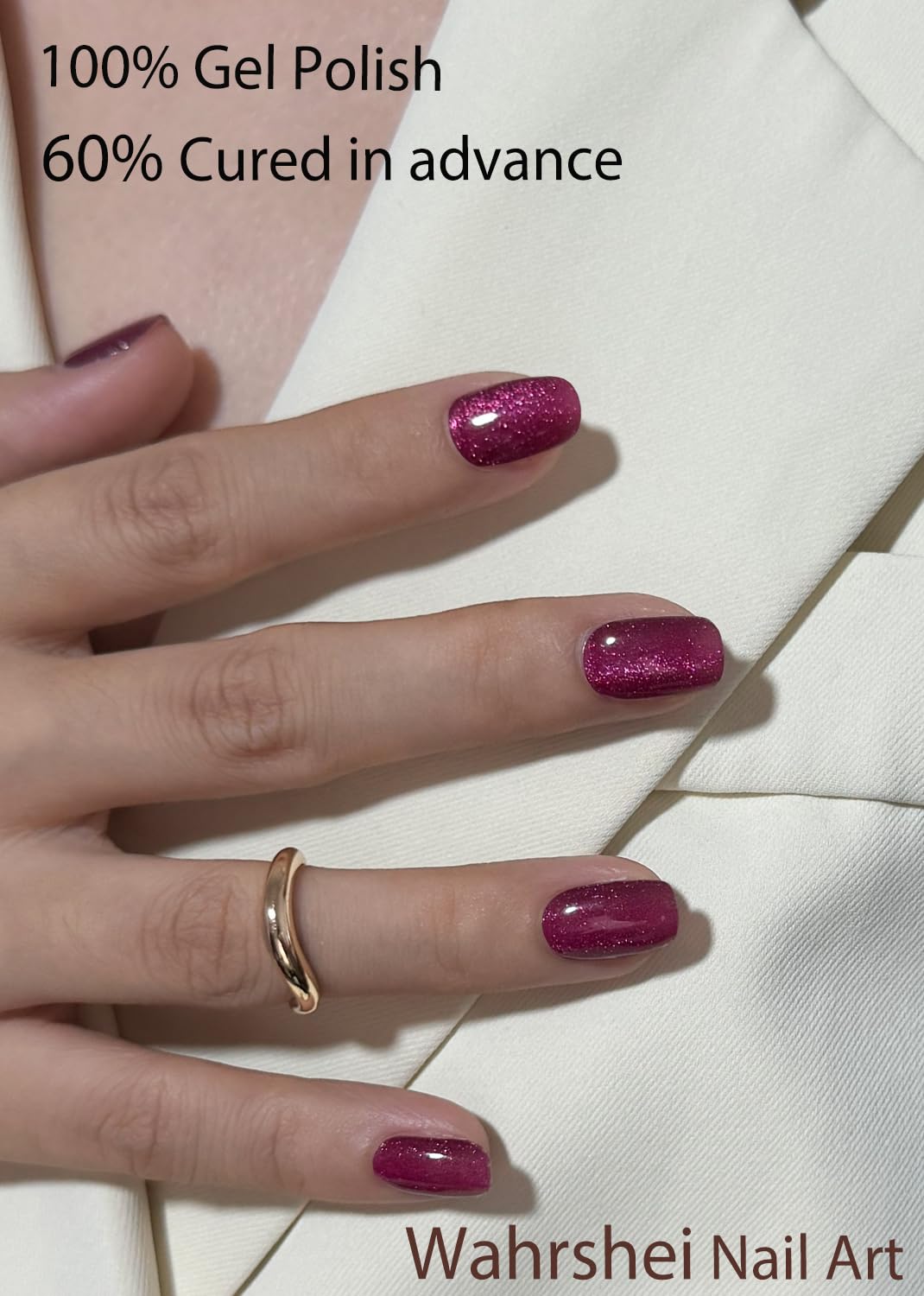Con Wahrshei aplica estas tiras para una manicura rápida desde casa.