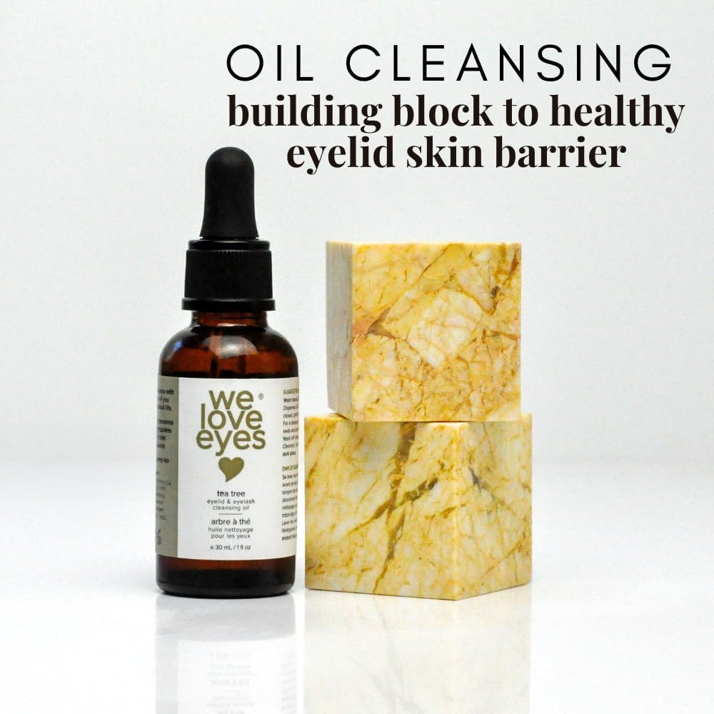Close-up of Australian tea tree oil in the formula for daily use.