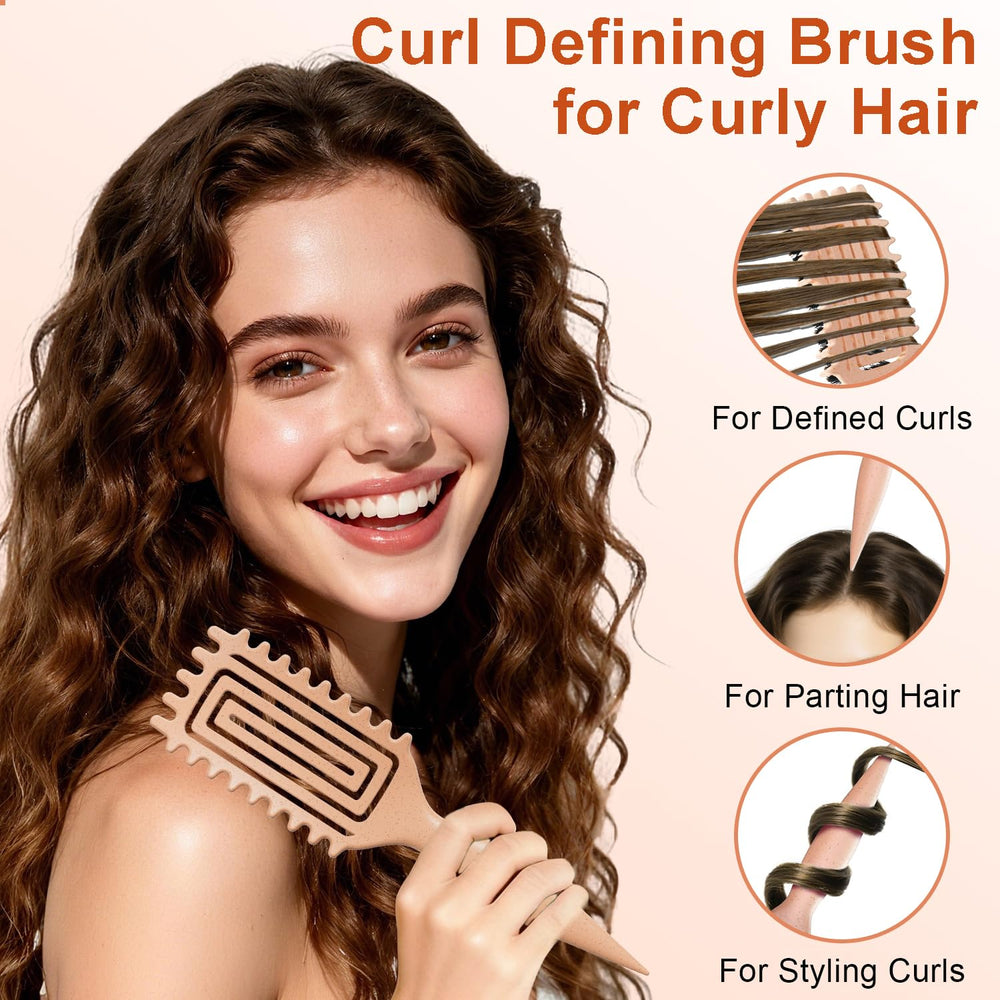 Weldilgit brush for wet and dry hair distributes leave-in products evenly for shaping.