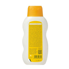 Textura cremosa de la Loción Weleda Calendula para piel delicada