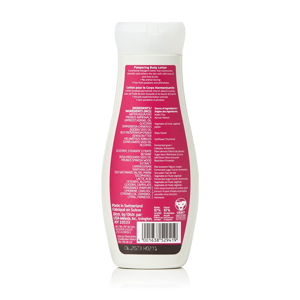 Textura cremosa de Weleda Loción Rosa Silvestre, se absorbe con facilidad.