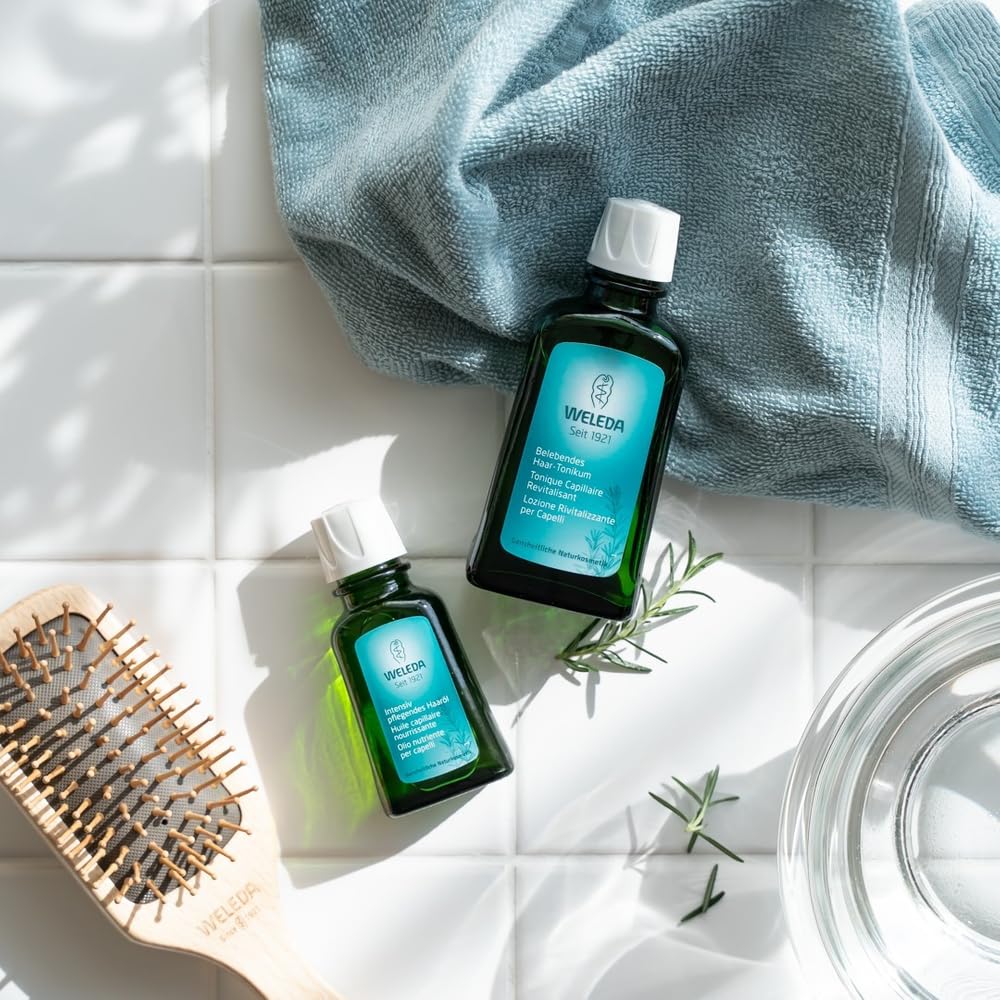 Weleda Revitalizing Hair Tonic pour shows light, fast-absorbing distribution