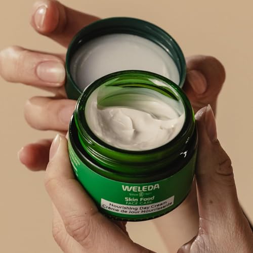 Weleda Skin Food texture close-up shows rich cream for lasting moisture.