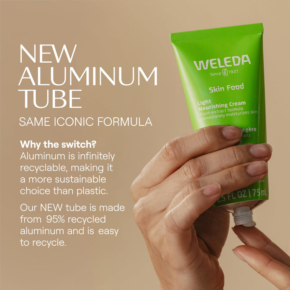 Weleda Skin Food Light aroma de manzanilla para cuidado diario.