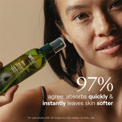 Weleda Skin Food Ultra-Ligero Dry Oil en atomizador, aplicación suave