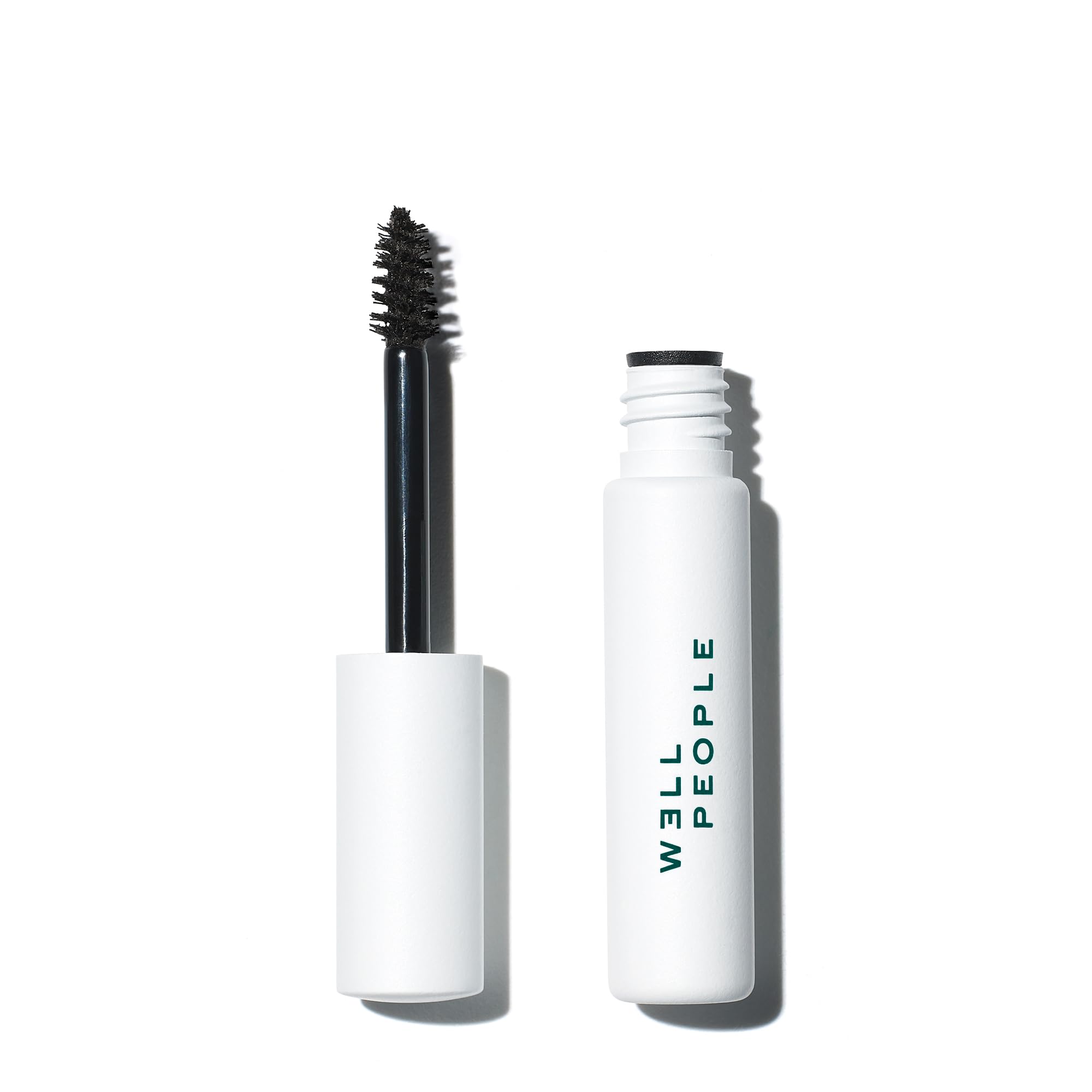 Well People Expressionist Brow Gel empaquetado para uso diario.
