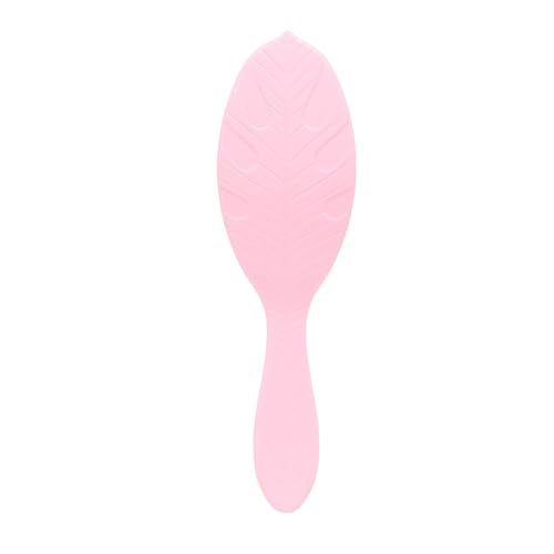 Wet Brush Go Green brush body closeup highlighting plant-based construction.