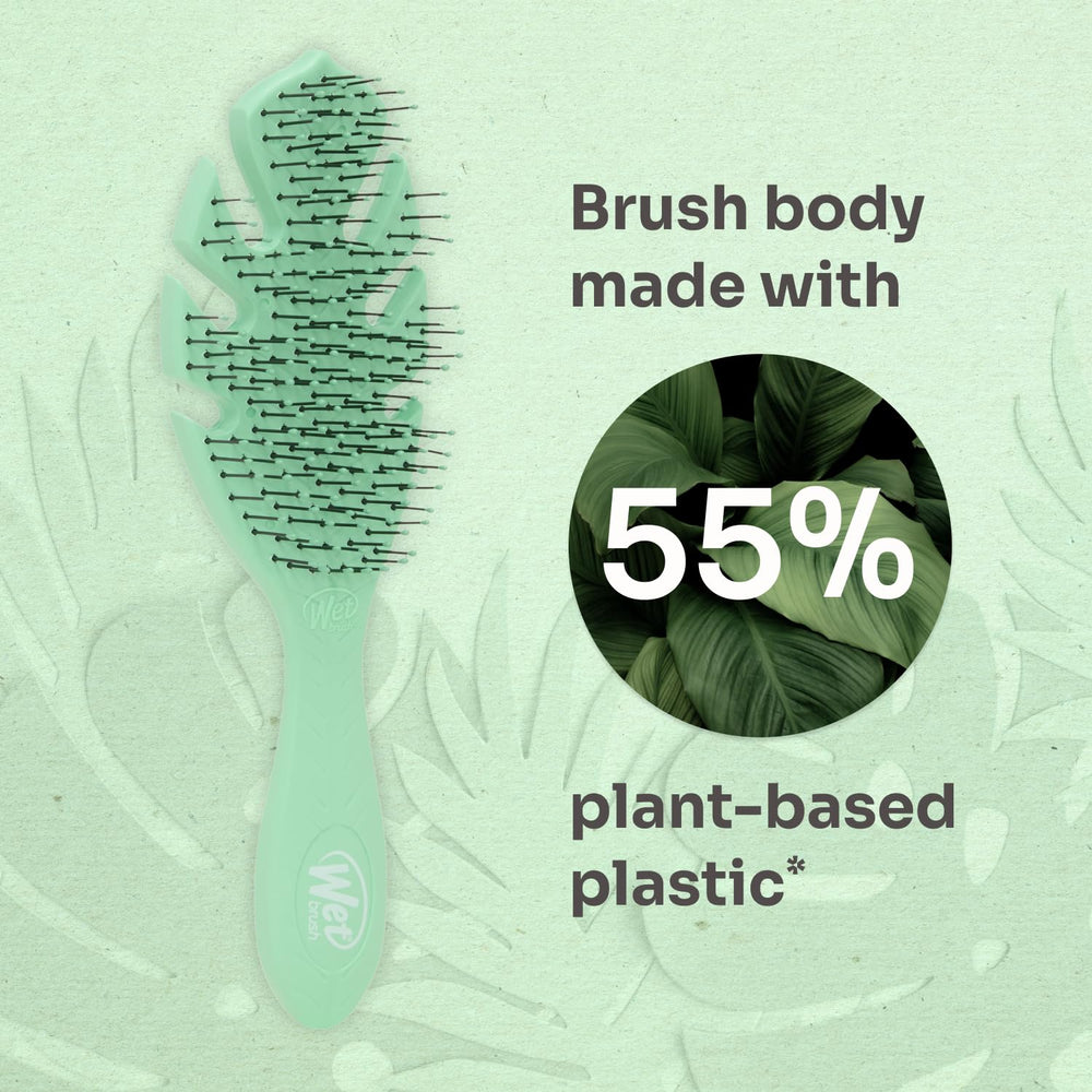 Wet Brush Go Green Detangler suitable for straight, curly, textured hair.