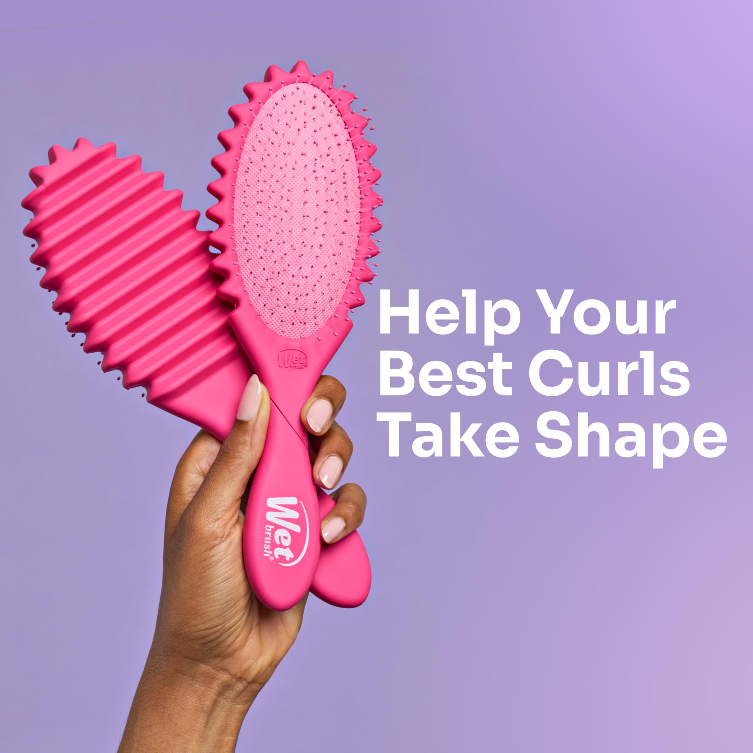 Close-up of Wet Brush IntelliFlex bristles bending with hair movement to reduce pulling.