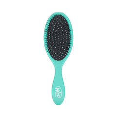 Wet Brush Original Detangler aqua packaging demonstrates effortless detangling for all hair types.