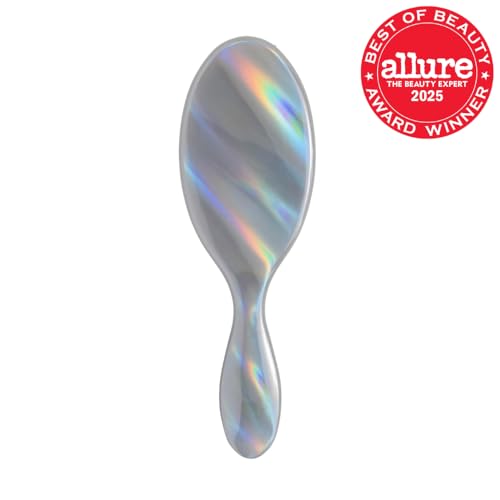 Wet Brush IntelliFlex bristles bend softly to minimize snagging.