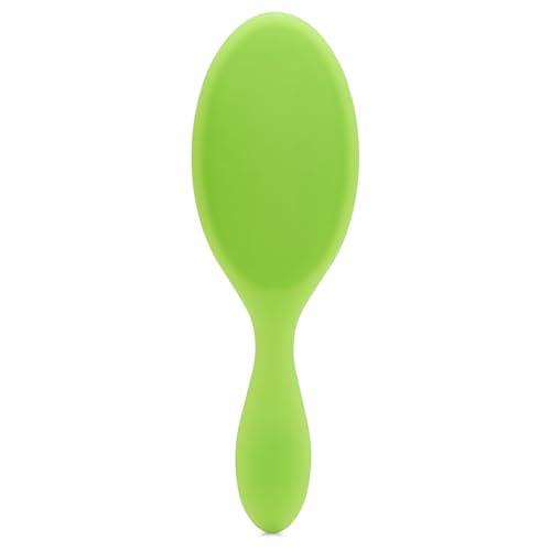 Wet Brush Original Detangler Lime-a-rita bristles closeup highlighting IntelliFlex flexibility for gentle glide.