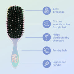 Wet Brush Shine Enhancer Stripes natural boar bristles distribute oils for a shiny finish.