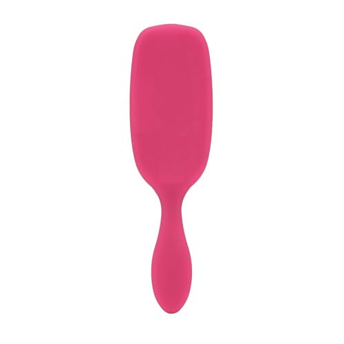 Wet Brush Smooth Styler IntelliFlex bristles close-up gliding through hair for gentle detangling.