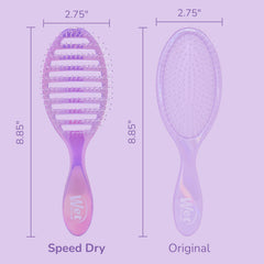 Wet Brush Speed Dry ergonomic handle for comfortable, extended use.