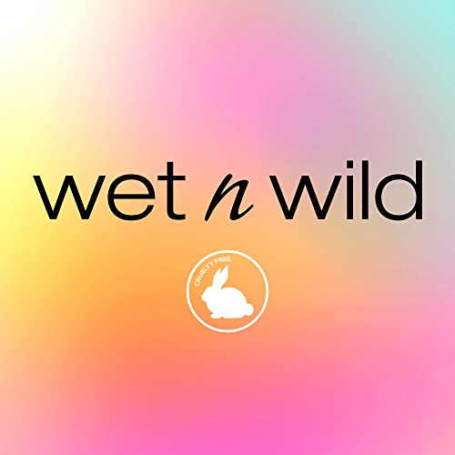 wet n wild Bare Focus formula in daylight lighting reveals natural glow.