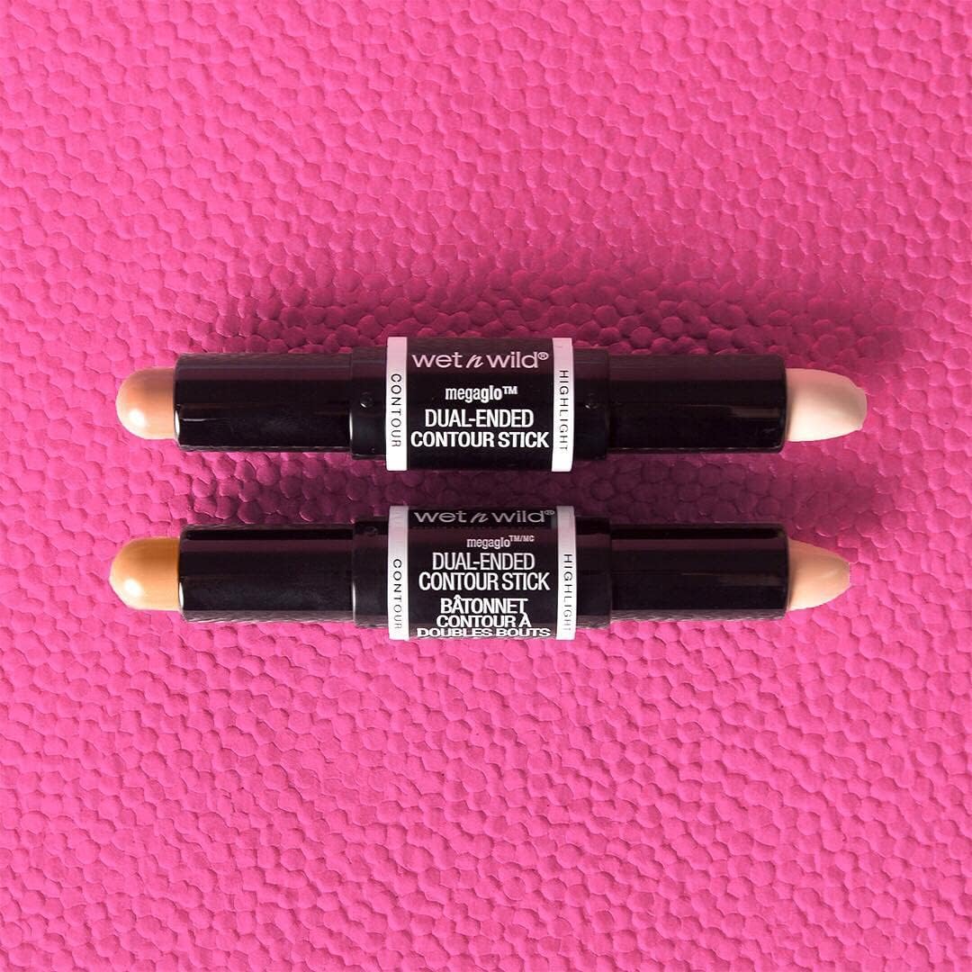wet n wild MegaGlo closeup blend texture for seamless finish