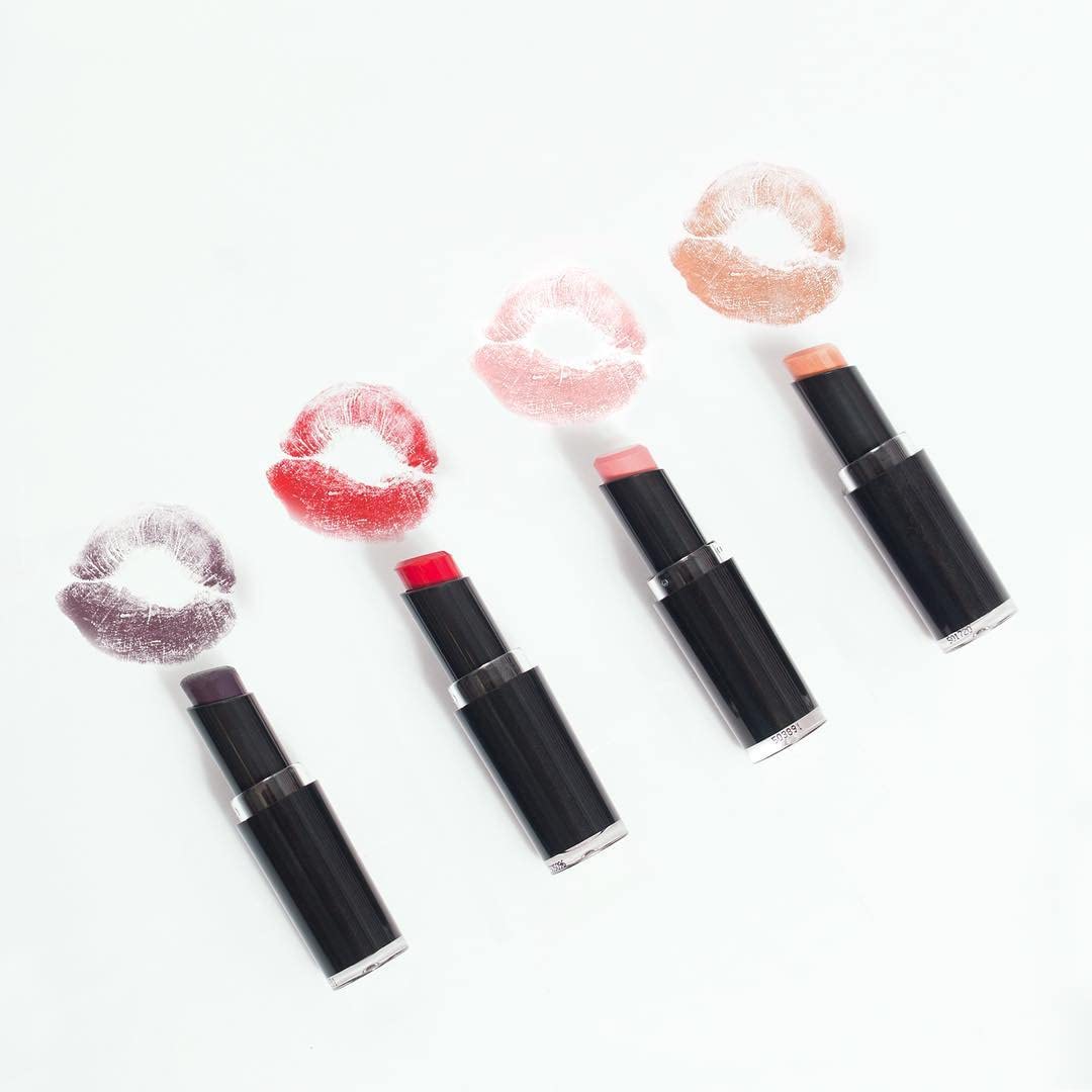 wet n wild Perfect Pout Lipstick vegan formula closeup