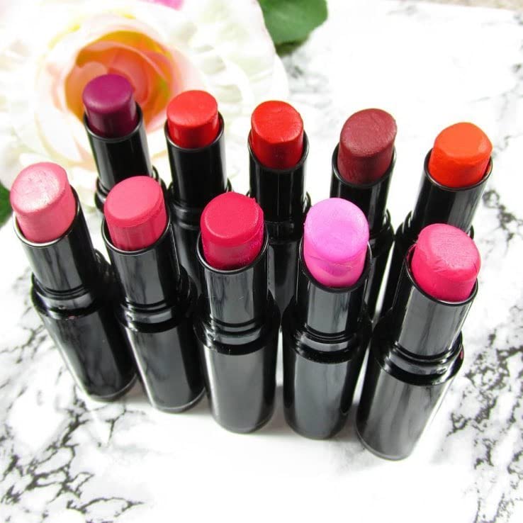 wet n wild Perfect Pout Lipstick slim design enables precise lip lining