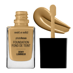 wet n wild Photo Focus Dewy Liquid Foundation Caramel bottle with natural glow