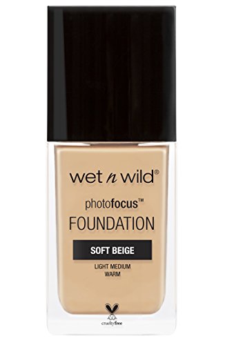 wet n wild Photo Focus foundation no-filter look under selfie lighting