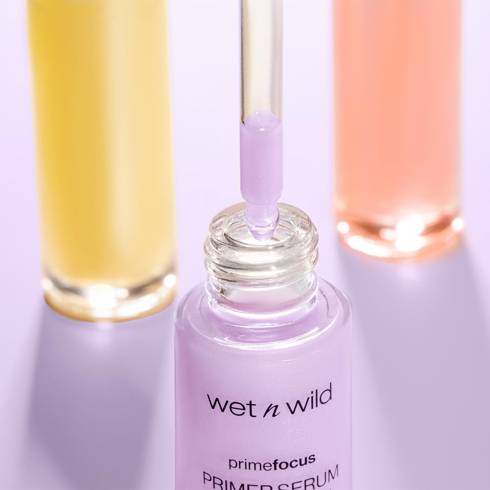 wet n wild Prime Focus serum, refina-pores, ayuda a un acabado más liso para el maquillaje.