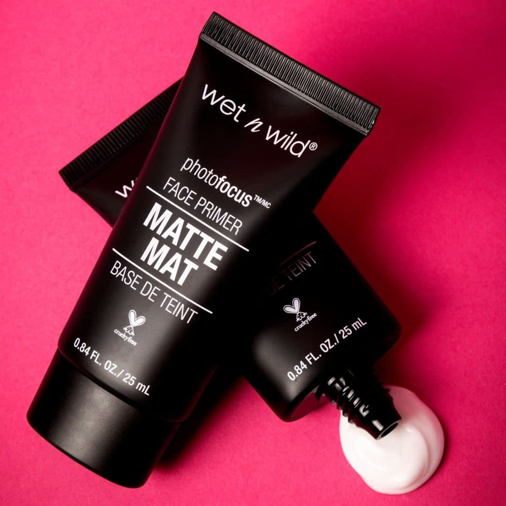 Wet n Wild Primer aplicación suave facilita un acabado limpio.