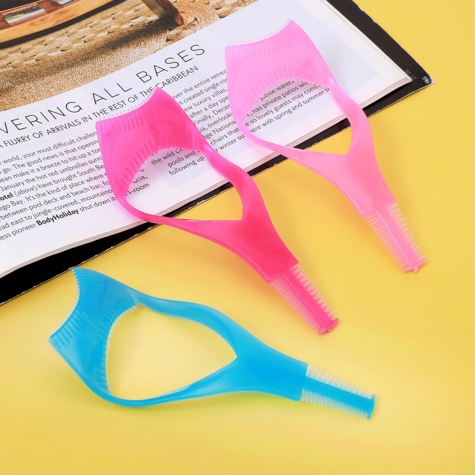 WLLHYF mascara shield packaging display shows the color trio.