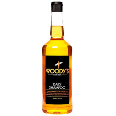 Woody's Daily Shampoo para hombres, botella 946 ml, promueve cabello sano y cuero cabelludo equilibrado.