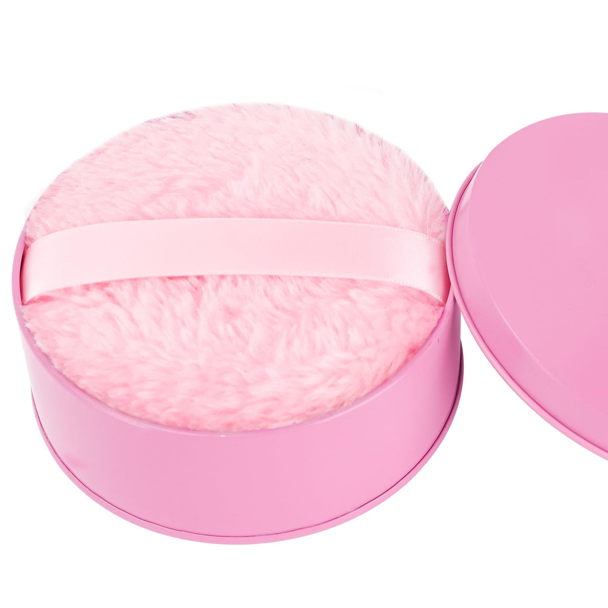 WSYUB powder puff close-up shows soft wool for gentle, even powder application.