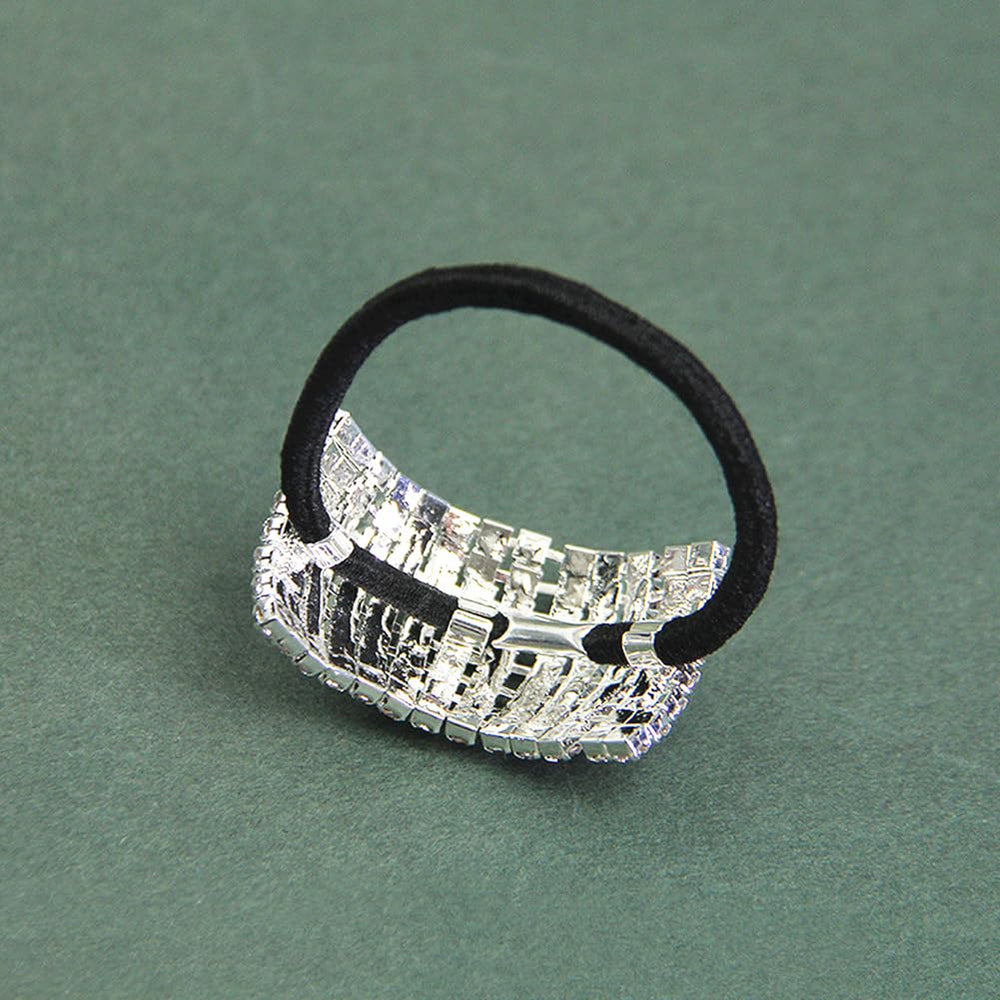 Diseño joya Xiwstar con detalle de cristal para ocasiones.