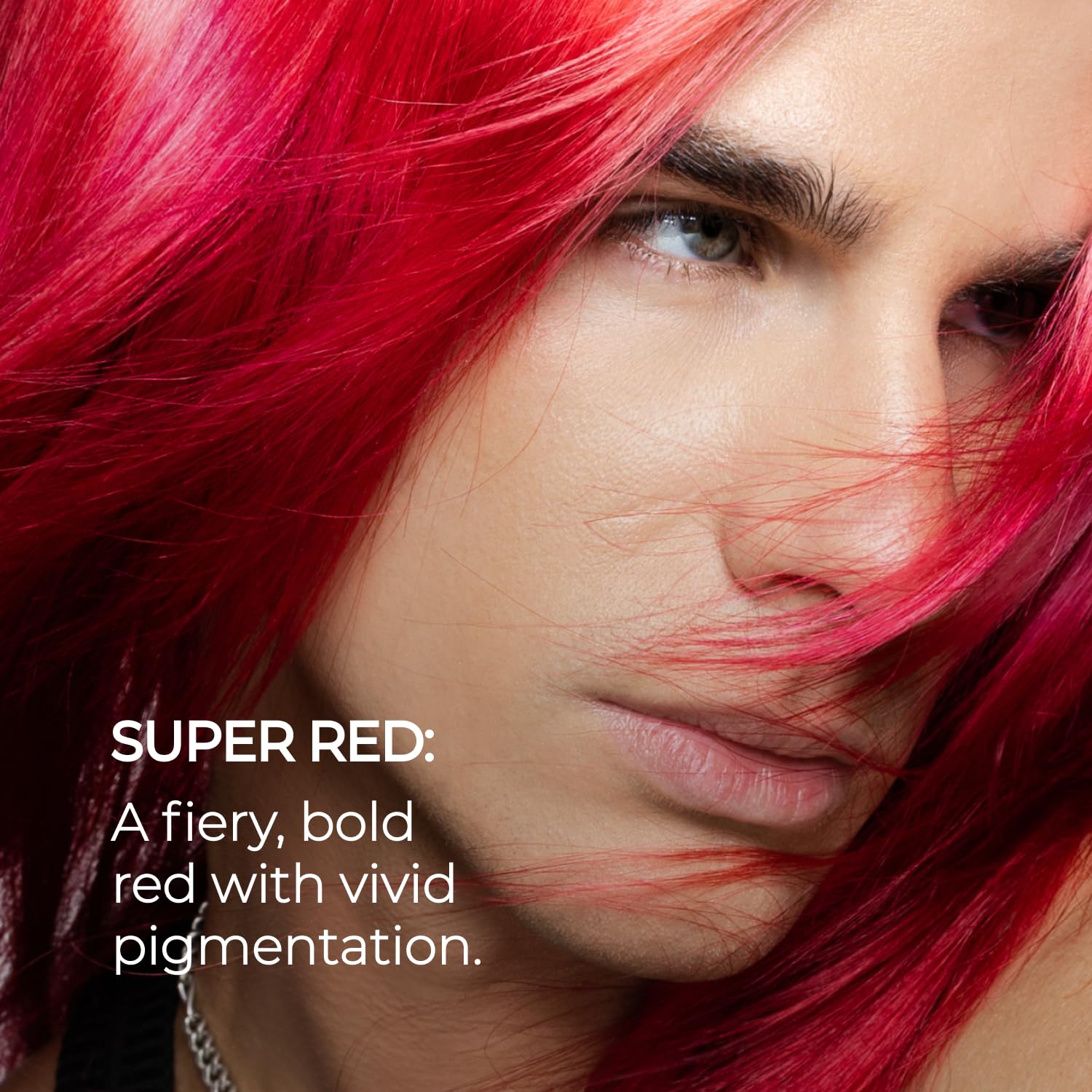 XMONDO Super Red closeup highlights vibrant pigment on strands