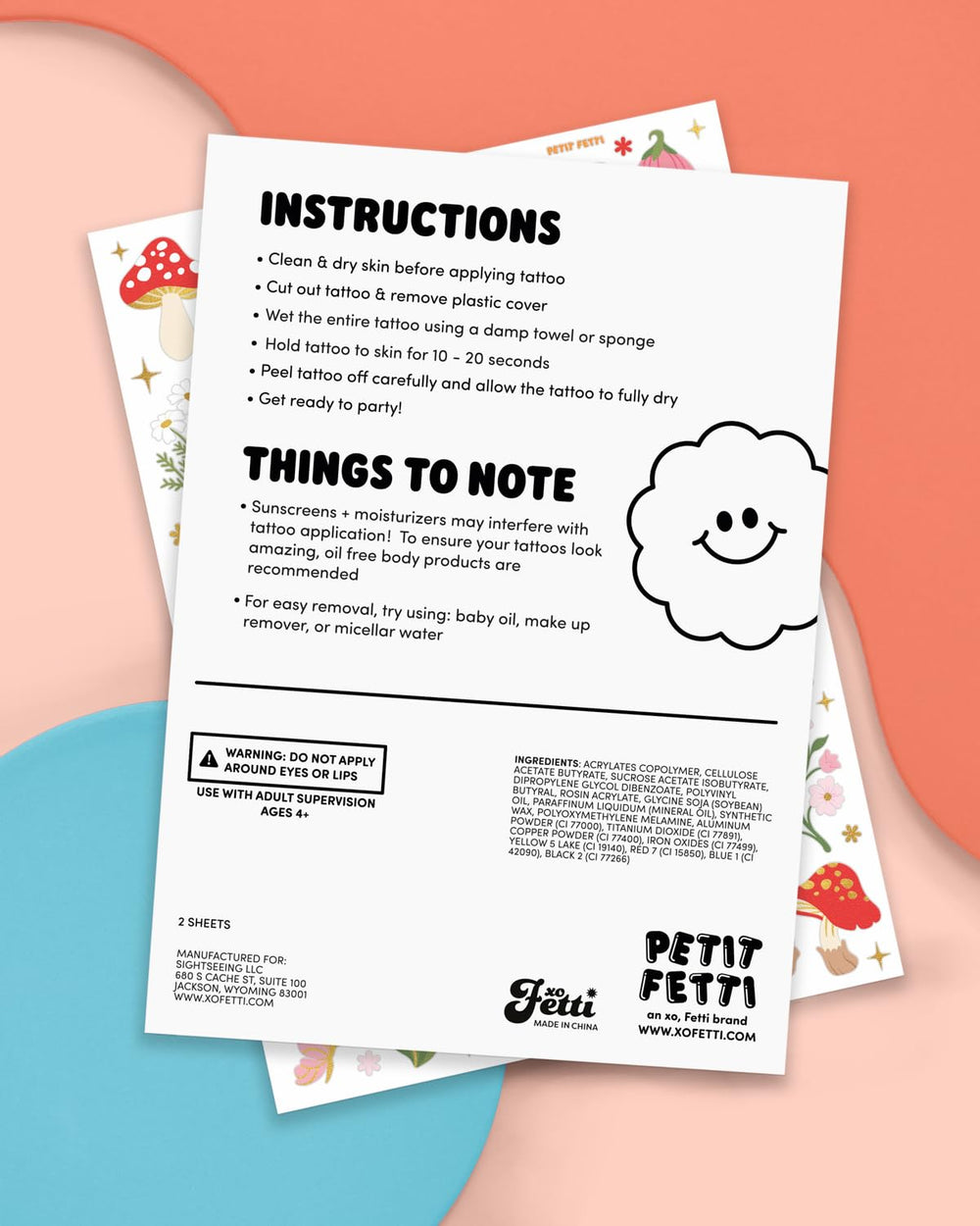 Instrucciones simples para aplicar tatuajes xo Fetti en la piel.
