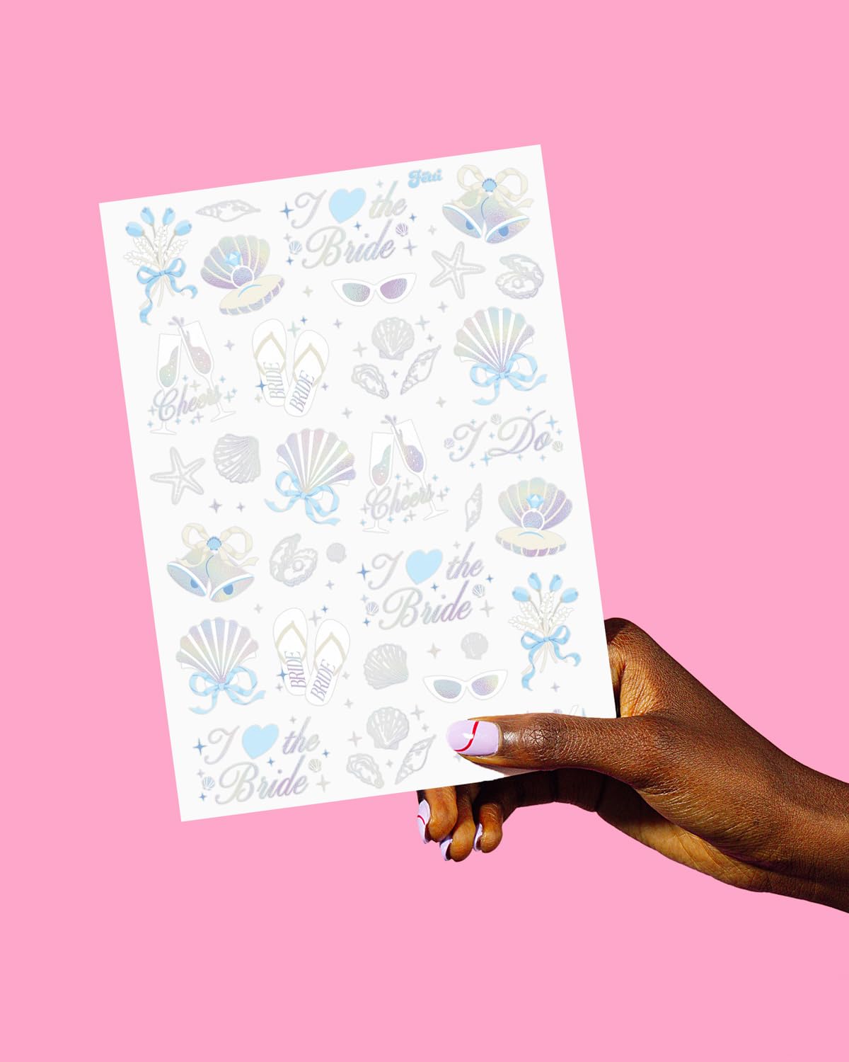 xo, Fetti two-sheet pack offers party-friendly glow for bridesmaids.