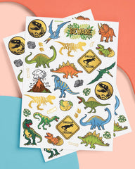 Tatuaje xo Fetti Triceratops dorado, ideal para temática infantil.