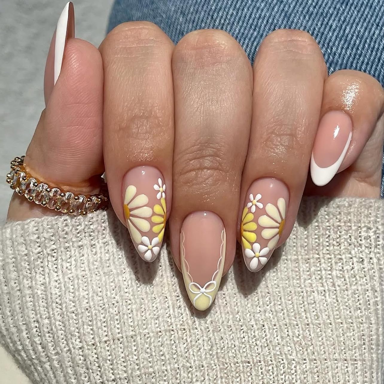 XZMeiLun floral press-on nails kit for fast, salon-quality manicures at home