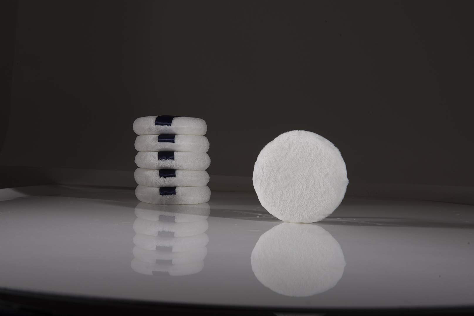 Yababa Powder Puff suits all skin types for comfortable use.