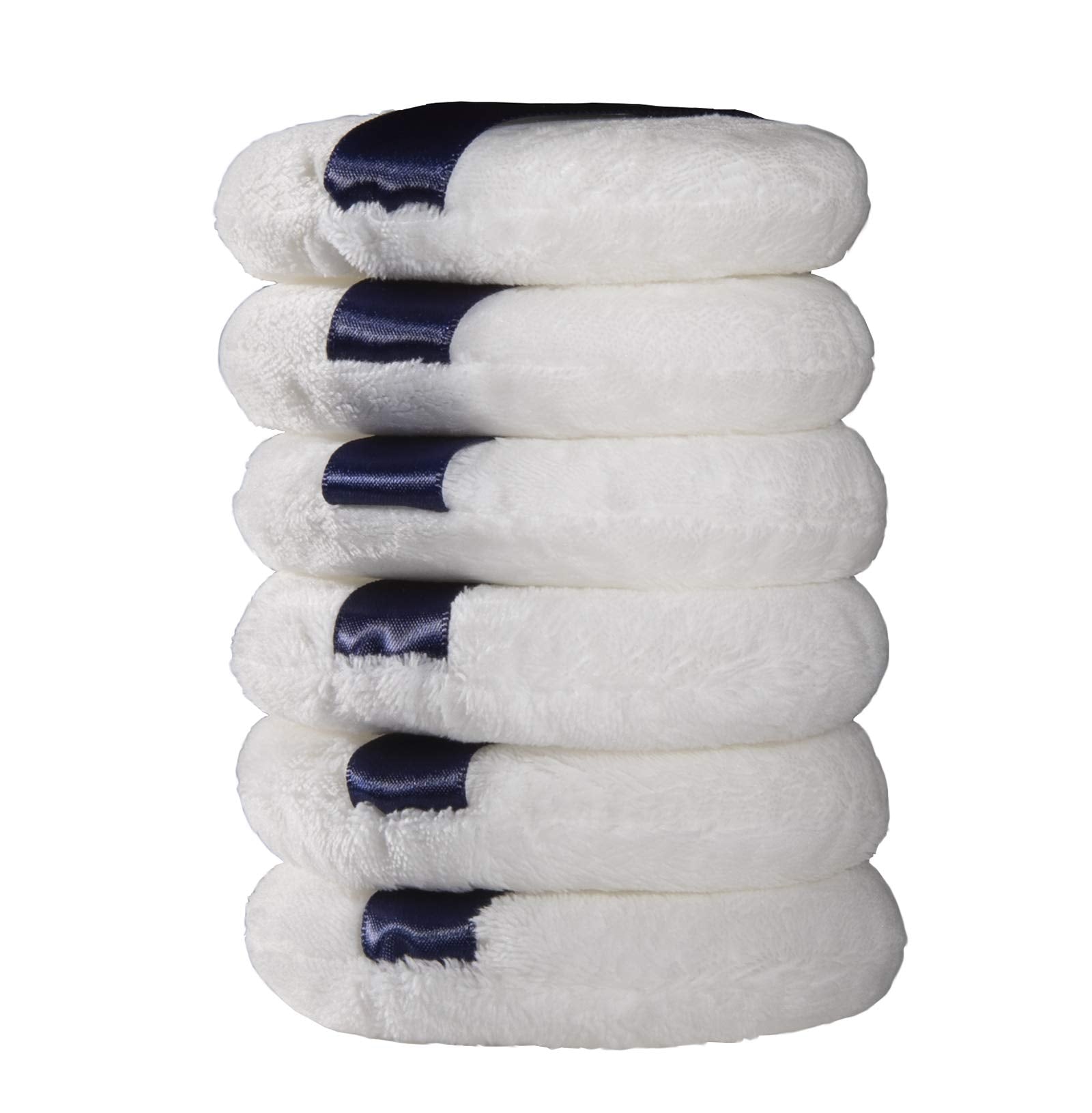 Yababa Powder Puff enables quick on-the-go touch-ups.