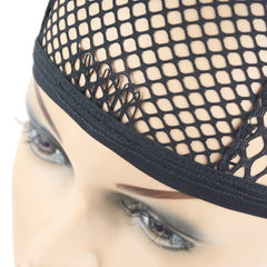 One-size-fits-most wig cap suitable for 48–58 cm heads.