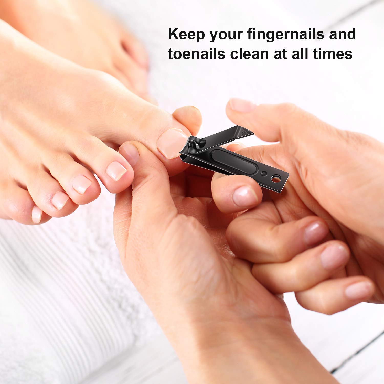 Yaomiao travel case with clippers, portable grooming on the go.