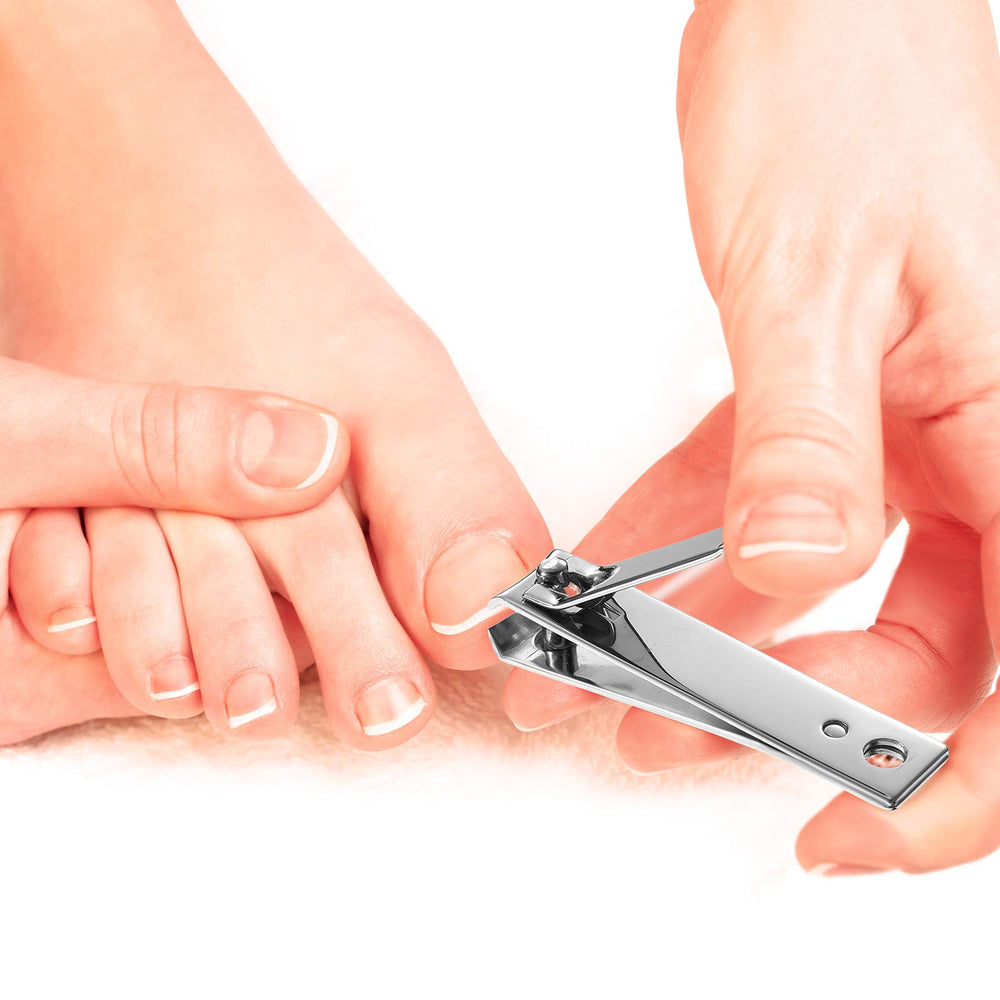 Yaomiao smooth blades for clean, efficient nail trimming.