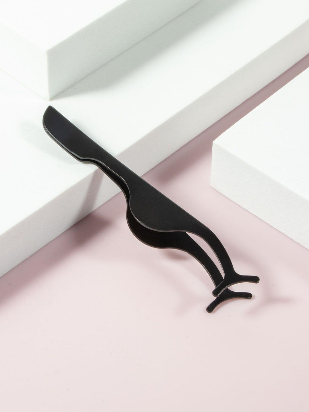 YiQiYi durable material tweezers ensure reliable use