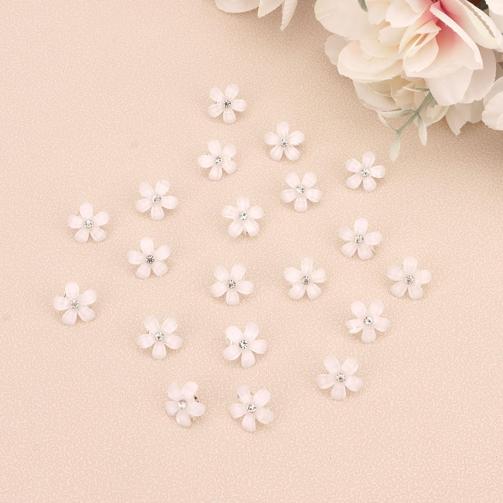 YISSION white flower hair clip set makes a thoughtful gift