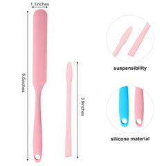 Yomfut silicone wax spatula with non-stick surface for easy wax removal.
