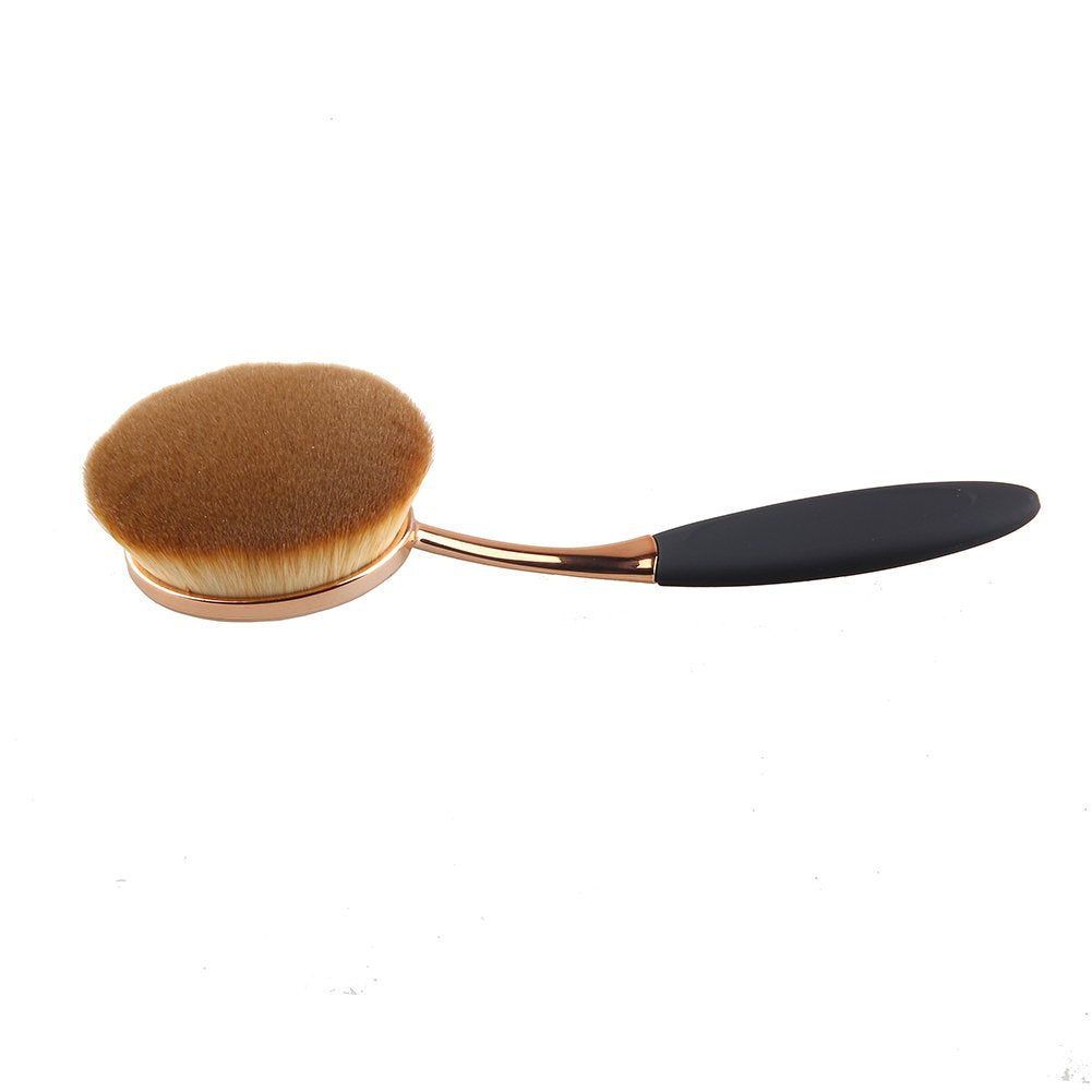 Yoseng Oval Foundation Brush blending powder for a seamless finish.