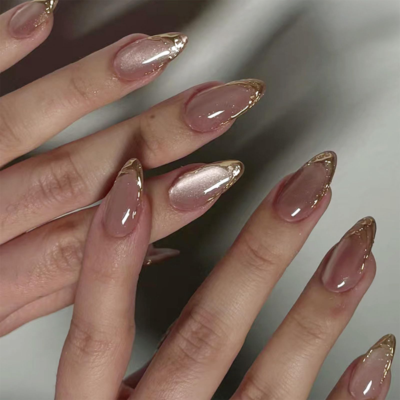 YOSOMMK pink gold cat eye nails in a box for quick glam