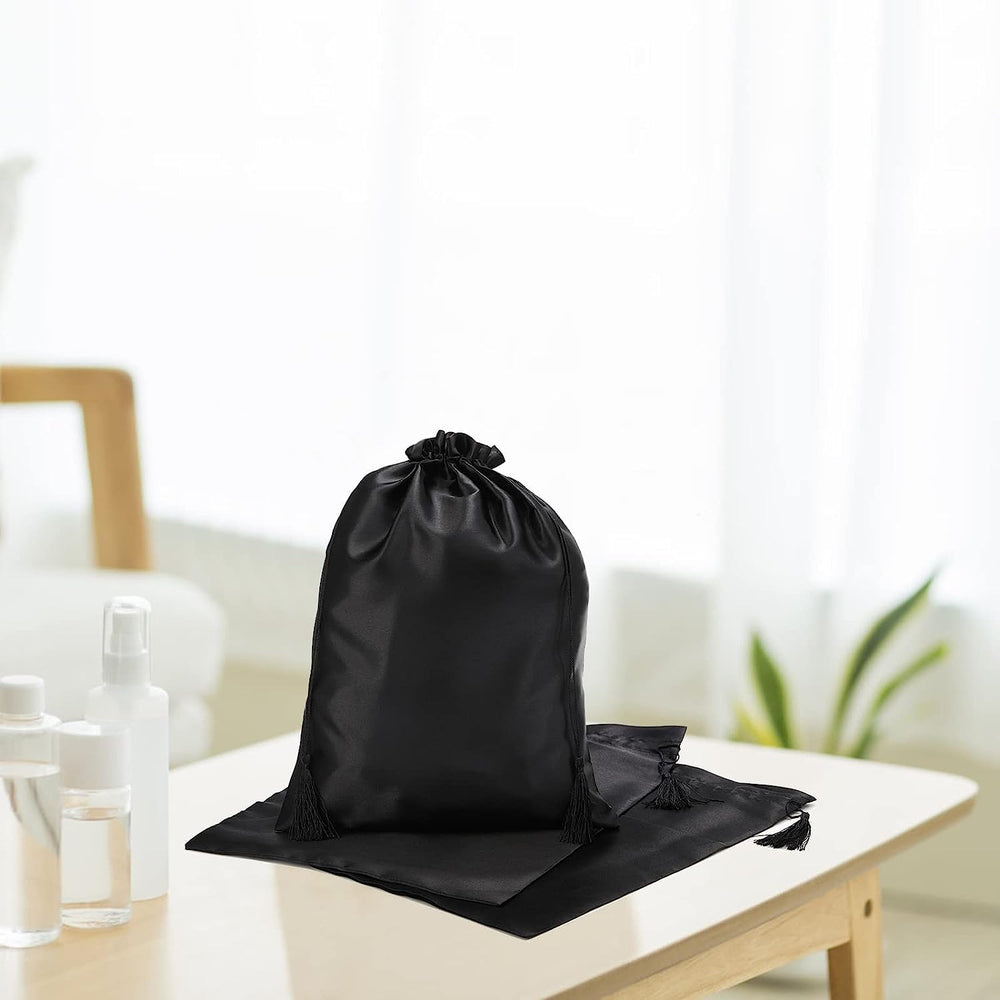 Elegant Youeon bag for gifting or organizing makeup and jewelry
